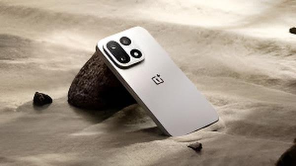 OnePlus 15 set to launch in India on November 13 — expected to feature Snapdragon 8 Elite Gen 5 and a 7,300mAh battery.