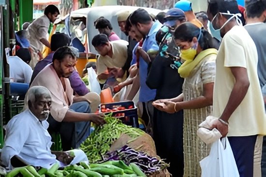 Vendors and shoppers gather at Ibrahimpatnam’s iconic Wednesday shanty, keeping a decades-old tradition alive amid rapid urban growth.