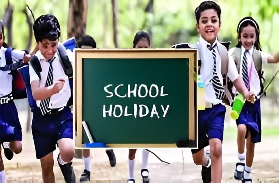 Students celebrate extended Christmas holidays as several schools declare December 31 a holiday ahead of New Year festivities.