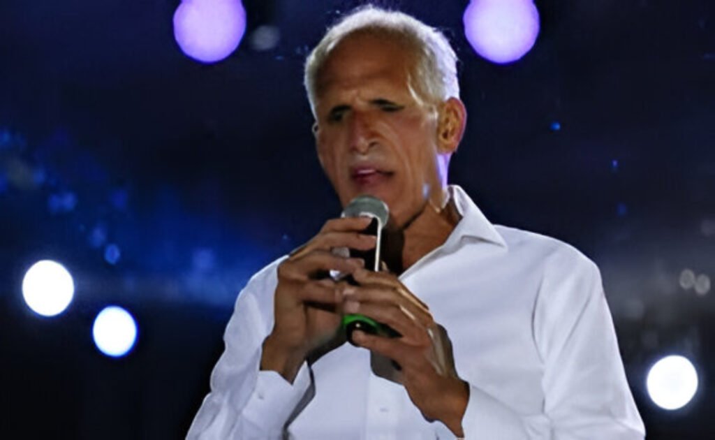 Nasry Asfura addresses supporters after being declared winner of Honduras’ tight presidential election.