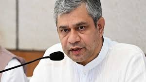 Union Minister Ashwini Vaishnaw discusses India’s semiconductor ambitions and global chip strategy during IBP 51.