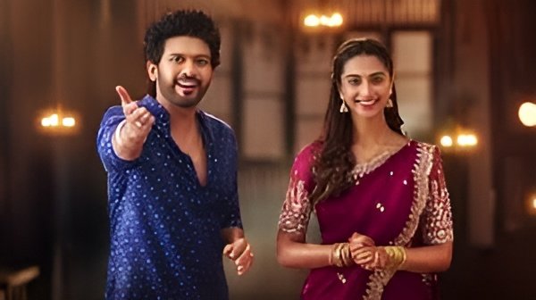 Naveen Polishetty at Anaganaga Oka Raju promotional event with co-star Meenakshi Chaudhary, speaking about his wedding and Sankranti movie lineup.