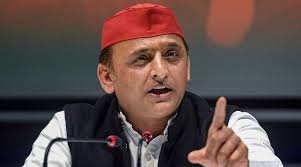 Samajwadi Party chief Akhilesh Yadav addressing the media in Lucknow. (File photo)