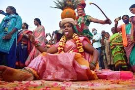 Devotees throng the illuminated Medaram forest and gaddela premises during the Nindu Jatara celebrations.