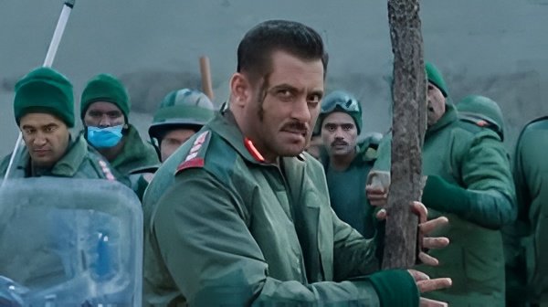 Salman Khan reacts to trolling for Battle of Galwan teaser, sparking Reddit speculation on Sunny Deol reference.