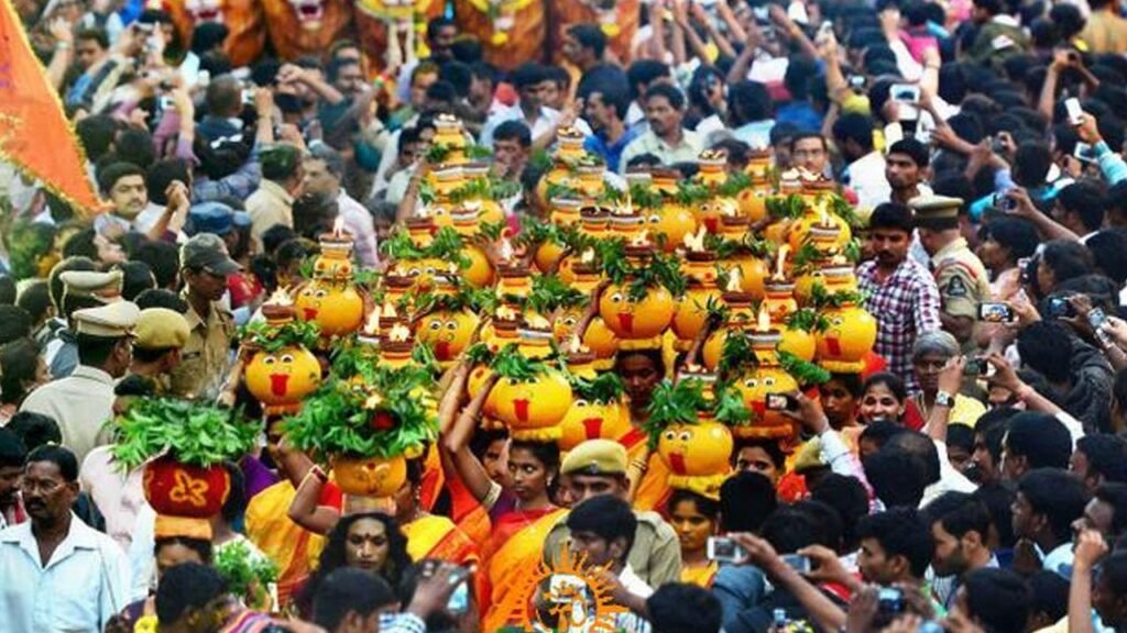 Bonalu 2026: Dates, Rituals, Major Temples & Celebrations in Hyderabad and Telangana